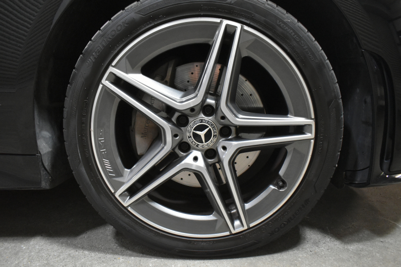 メルセデスベンツ CLS CLS220d ｽﾎﾟｰﾂ ｴｸｽｸﾙｰｼﾌﾞ ﾚｰﾀﾞｰSP ｻﾝﾙｰﾌ 全席ﾋｰﾀｰ&ﾍﾞﾝﾁﾚｰﾀｰ黒本革  ﾃﾞｨｽﾄﾛ BSM AMGｴｱﾛ19AW ｷｰGO ﾌｯﾄﾄﾗﾝｸ ﾌﾞﾙﾒｽﾀｰ 地ﾃﾞｼﾞ360ｶﾒﾗ ﾍｯﾄﾞｱｯﾌﾟﾃﾞｨｽﾌﾟﾚｲ ｴｱｻｽ 2年保証