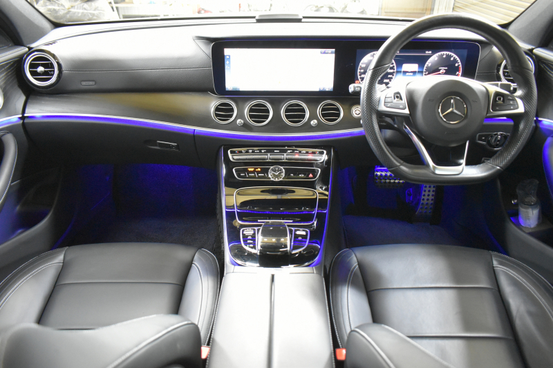 メルセデスベンツ Eクラス E200 AVGｽﾎﾟｰﾂ ﾚｻﾞｰｴｸｽｸﾙｰｼﾌﾞP ﾚｰﾀﾞｰｾｰﾌﾃｨP 1ｵｰﾅｰ ﾊﾟﾉﾗﾏｻﾝﾙｰﾌ 革 ﾌﾞﾙﾒｽﾀｰｻｳﾝﾄﾞ ｴｱﾊﾞﾗﾝｽP ｵｰﾄﾄﾗﾝｸ AMGｴｱﾛ19AW ﾃﾞｨｽﾄﾛﾆｯｸ ﾌﾞﾗｲﾝﾄﾞｽﾎﾟｯﾄ ﾚｰﾝｷｰﾌﾟ ﾅﾋﾞTV 360ｶﾒﾗ ｷｰﾚｽｺﾞｰ 2年保証