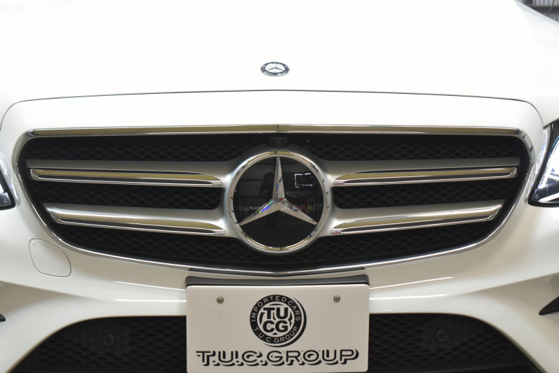 メルセデスベンツ Eクラス E200 AVGｽﾎﾟｰﾂ ﾚｻﾞｰｴｸｽｸﾙｰｼﾌﾞP ﾚｰﾀﾞｰｾｰﾌﾃｨP 1ｵｰﾅｰ ﾊﾟﾉﾗﾏｻﾝﾙｰﾌ 革 ﾌﾞﾙﾒｽﾀｰｻｳﾝﾄﾞ ｴｱﾊﾞﾗﾝｽP ｵｰﾄﾄﾗﾝｸ AMGｴｱﾛ19AW ﾃﾞｨｽﾄﾛﾆｯｸ ﾌﾞﾗｲﾝﾄﾞｽﾎﾟｯﾄ ﾚｰﾝｷｰﾌﾟ ﾅﾋﾞTV 360ｶﾒﾗ ｷｰﾚｽｺﾞｰ 2年保証