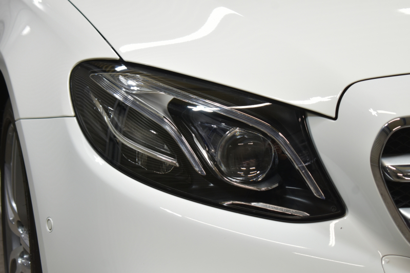 メルセデスベンツ Eクラス E200 AVGｽﾎﾟｰﾂ ﾚｻﾞｰｴｸｽｸﾙｰｼﾌﾞP ﾚｰﾀﾞｰｾｰﾌﾃｨP 1ｵｰﾅｰ ﾊﾟﾉﾗﾏｻﾝﾙｰﾌ 革 ﾌﾞﾙﾒｽﾀｰｻｳﾝﾄﾞ ｴｱﾊﾞﾗﾝｽP ｵｰﾄﾄﾗﾝｸ AMGｴｱﾛ19AW ﾃﾞｨｽﾄﾛﾆｯｸ ﾌﾞﾗｲﾝﾄﾞｽﾎﾟｯﾄ ﾚｰﾝｷｰﾌﾟ ﾅﾋﾞTV 360ｶﾒﾗ ｷｰﾚｽｺﾞｰ 2年保証