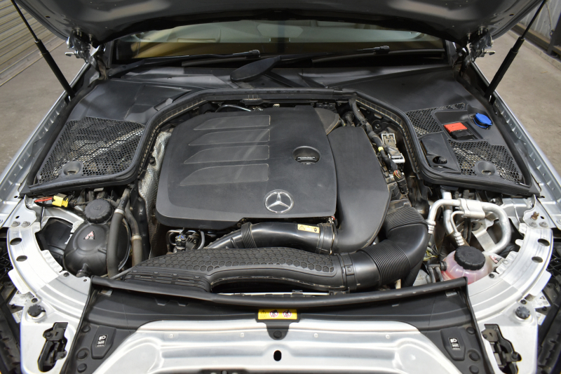 メルセデスベンツ Cクラス C200 ﾛｰﾚｳｽED ｽﾎﾟｰﾂﾌﾟﾗｽP ﾚｰﾀﾞｰｾｰﾌﾃｨP 後期 革 ﾍｯﾄﾞｱｯﾌﾟD 液晶ﾒｰﾀｰ ﾌｯﾄﾄﾗﾝｸ ﾜｲﾔﾚｽﾁｬｰｼﾞ ｴｱｻｽ AMGｴｱﾛ18AW ﾃﾞｨｽﾄﾛﾆｯｸ ﾌﾞﾗｲﾝﾄﾞｽﾎﾟｯﾄ ﾚｰﾝｷｰﾌﾟ ﾅﾋﾞTV ﾊﾞｯｸｶﾒﾗ ｷｰﾚｽｺﾞｰ 2年保証