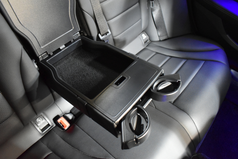 メルセデスベンツ Cクラス C200 ﾛｰﾚｳｽED ｽﾎﾟｰﾂﾌﾟﾗｽP ﾚｰﾀﾞｰｾｰﾌﾃｨP 後期 革 ﾍｯﾄﾞｱｯﾌﾟD 液晶ﾒｰﾀｰ ﾌｯﾄﾄﾗﾝｸ ﾜｲﾔﾚｽﾁｬｰｼﾞ ｴｱｻｽ AMGｴｱﾛ18AW ﾃﾞｨｽﾄﾛﾆｯｸ ﾌﾞﾗｲﾝﾄﾞｽﾎﾟｯﾄ ﾚｰﾝｷｰﾌﾟ ﾅﾋﾞTV ﾊﾞｯｸｶﾒﾗ ｷｰﾚｽｺﾞｰ 2年保証