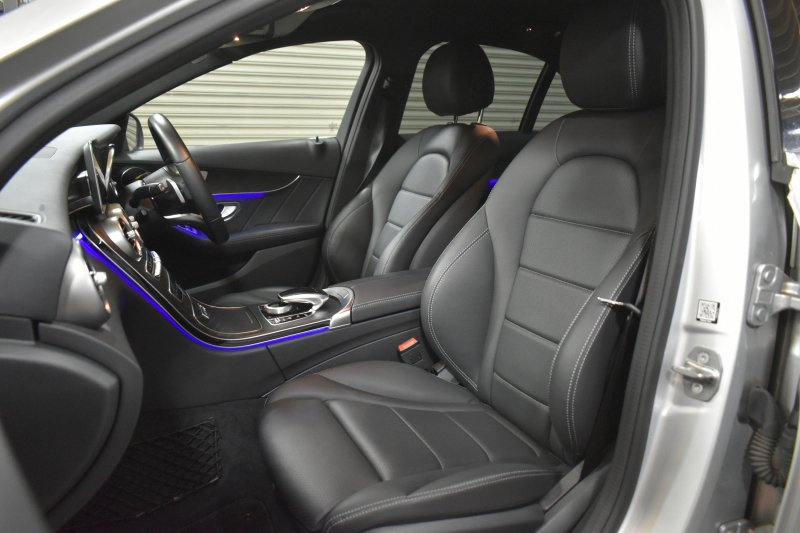 メルセデスベンツ Cクラス C200 ﾛｰﾚｳｽED ｽﾎﾟｰﾂﾌﾟﾗｽP ﾚｰﾀﾞｰｾｰﾌﾃｨP 後期 革 ﾍｯﾄﾞｱｯﾌﾟD 液晶ﾒｰﾀｰ ﾌｯﾄﾄﾗﾝｸ ﾜｲﾔﾚｽﾁｬｰｼﾞ ｴｱｻｽ AMGｴｱﾛ18AW ﾃﾞｨｽﾄﾛﾆｯｸ ﾌﾞﾗｲﾝﾄﾞｽﾎﾟｯﾄ ﾚｰﾝｷｰﾌﾟ ﾅﾋﾞTV ﾊﾞｯｸｶﾒﾗ ｷｰﾚｽｺﾞｰ 2年保証