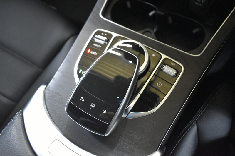 メルセデスベンツ Cクラス C200ﾜｺﾞﾝ ｽﾎﾟｰﾂ ﾚｰﾀﾞｰｾｰﾌﾃｨP 1ｵｰﾅｰ 革 ﾍｯﾄﾞｱｯﾌﾟﾃﾞｨｽﾌﾟﾚｲ AMGｴｱﾛ18AW ﾃﾞｨｽﾄﾛﾆｯｸ ﾌﾞﾗｲﾝﾄﾞｽﾎﾟｯﾄ ﾚｰﾝｷｰﾌﾟ ｷｰﾚｽｺﾞｰ ﾅﾋﾞTV ﾊﾞｯｸｶﾒﾗ ｵｰﾄﾃｰﾙｹﾞｰﾄ 2年保証