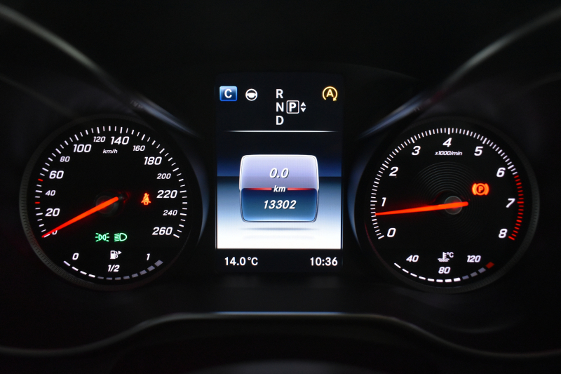 メルセデスベンツ Cクラス C200ﾜｺﾞﾝ ｽﾎﾟｰﾂ ﾚｰﾀﾞｰｾｰﾌﾃｨP 1ｵｰﾅｰ 革 ﾍｯﾄﾞｱｯﾌﾟﾃﾞｨｽﾌﾟﾚｲ AMGｴｱﾛ18AW ﾃﾞｨｽﾄﾛﾆｯｸ ﾌﾞﾗｲﾝﾄﾞｽﾎﾟｯﾄ ﾚｰﾝｷｰﾌﾟ ｷｰﾚｽｺﾞｰ ﾅﾋﾞTV ﾊﾞｯｸｶﾒﾗ ｵｰﾄﾃｰﾙｹﾞｰﾄ 2年保証