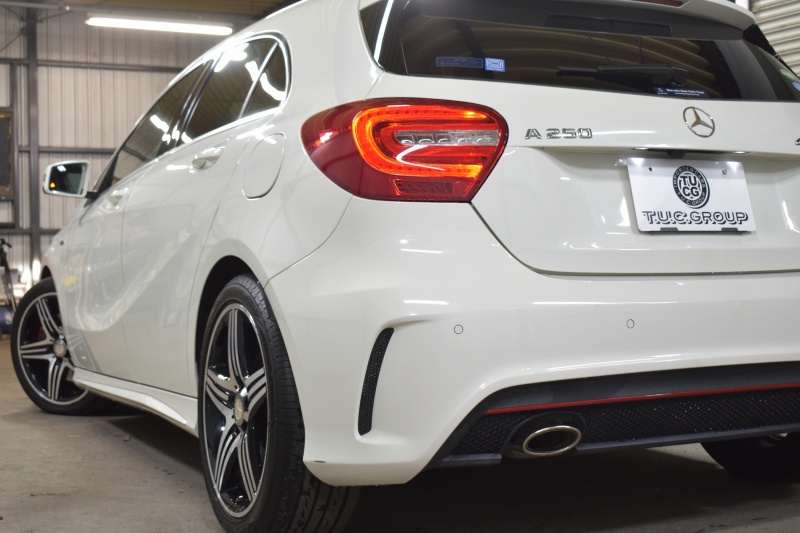 メルセデスベンツ Aクラス A250 ｼｭﾎﾟﾙﾄ 4M AMGｴｸｽｸﾙｰｼﾌﾞP ﾚｰﾀﾞｰｾｰﾌﾃｨP 2年保証 ﾋｰﾀｰ黒本革 ﾊｰﾏﾝK  ﾃﾞｨｽﾄﾛﾆｯｸ ﾌﾞﾗｲﾝﾄﾞｽﾎﾟｯﾄ CPAﾌﾟﾗｽ AMGｴｱﾛ18AW 地ﾃﾞｼﾞ ﾊﾞｯｸｶﾒﾗ ﾊﾟｰｸﾄﾛﾆｯｸ