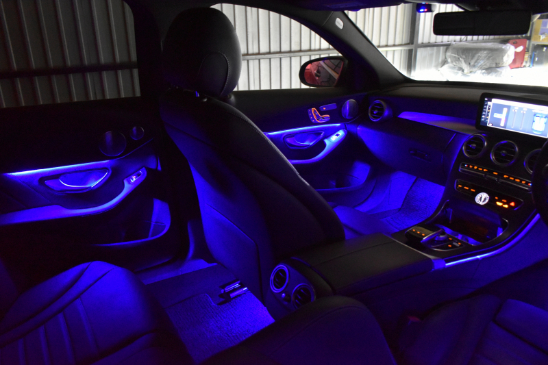 メルセデスベンツ Cクラス C200ﾜｺﾞﾝ AVG AMGﾗｲﾝ ﾚｻﾞｰｴｸｽｸﾙｰｼﾌﾞP ﾚｰﾀﾞｰｾｰﾌﾃｨP 後期 革 ﾌﾞﾙﾒｽﾀｰ ﾍｯﾄﾞｱｯﾌﾟD 液晶ﾒｰﾀｰ ﾌｯﾄｹﾞｰﾄ AMGｴｱﾛ18AW ｴｱｻｽ ﾃﾞｨｽﾄﾛﾆｯｸ ﾌﾞﾗｲﾝﾄﾞｽﾎﾟｯﾄ ﾚｰﾝｷｰﾌﾟ ﾅﾋﾞTV ﾊﾞｯｸｶﾒﾗ ｷｰﾚｽｺﾞｰ 2年保証