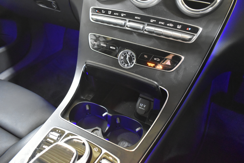 メルセデスベンツ Cクラス C200ﾜｺﾞﾝ AVG AMGﾗｲﾝ ﾚｻﾞｰｴｸｽｸﾙｰｼﾌﾞP ﾚｰﾀﾞｰｾｰﾌﾃｨP 後期 革 ﾌﾞﾙﾒｽﾀｰ ﾍｯﾄﾞｱｯﾌﾟD 液晶ﾒｰﾀｰ ﾌｯﾄｹﾞｰﾄ AMGｴｱﾛ18AW ｴｱｻｽ ﾃﾞｨｽﾄﾛﾆｯｸ ﾌﾞﾗｲﾝﾄﾞｽﾎﾟｯﾄ ﾚｰﾝｷｰﾌﾟ ﾅﾋﾞTV ﾊﾞｯｸｶﾒﾗ ｷｰﾚｽｺﾞｰ 2年保証