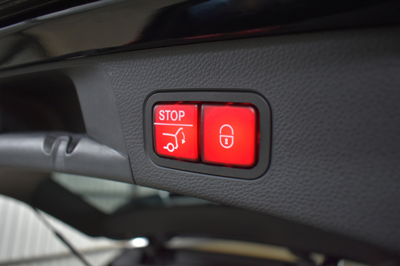 メルセデスベンツ Cクラス C200ﾜｺﾞﾝ AVG AMGﾗｲﾝ ﾚｻﾞｰｴｸｽｸﾙｰｼﾌﾞP ﾚｰﾀﾞｰｾｰﾌﾃｨP 後期 革 ﾌﾞﾙﾒｽﾀｰ ﾍｯﾄﾞｱｯﾌﾟD 液晶ﾒｰﾀｰ ﾌｯﾄｹﾞｰﾄ AMGｴｱﾛ18AW ｴｱｻｽ ﾃﾞｨｽﾄﾛﾆｯｸ ﾌﾞﾗｲﾝﾄﾞｽﾎﾟｯﾄ ﾚｰﾝｷｰﾌﾟ ﾅﾋﾞTV ﾊﾞｯｸｶﾒﾗ ｷｰﾚｽｺﾞｰ 2年保証