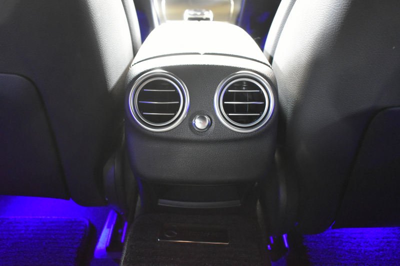 メルセデスベンツ Cクラス C200ﾜｺﾞﾝ AVG AMGﾗｲﾝ ﾚｻﾞｰｴｸｽｸﾙｰｼﾌﾞP ﾚｰﾀﾞｰｾｰﾌﾃｨP 後期 革 ﾌﾞﾙﾒｽﾀｰ ﾍｯﾄﾞｱｯﾌﾟD 液晶ﾒｰﾀｰ ﾌｯﾄｹﾞｰﾄ AMGｴｱﾛ18AW ｴｱｻｽ ﾃﾞｨｽﾄﾛﾆｯｸ ﾌﾞﾗｲﾝﾄﾞｽﾎﾟｯﾄ ﾚｰﾝｷｰﾌﾟ ﾅﾋﾞTV ﾊﾞｯｸｶﾒﾗ ｷｰﾚｽｺﾞｰ 2年保証