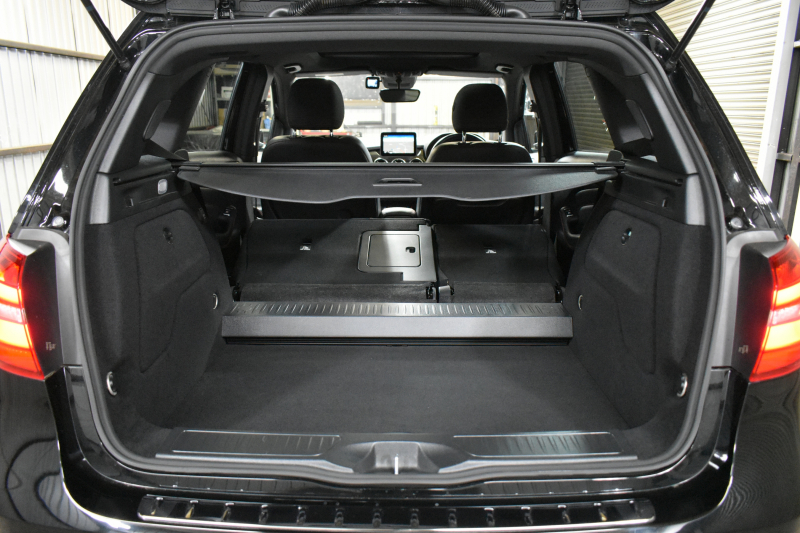 メルセデスベンツ Bクラス B250 4ﾏﾁｯｸ ｽﾎﾟｰﾂ ﾚｻﾞｰｴｸｽｸﾙｰｼﾌﾞP ﾚｰﾀﾞｰｾｰﾌﾃｨP ﾊﾟﾉﾗﾏSR ﾋｰﾀｰ革 ﾃﾞｨｽﾄﾛ ﾌﾞﾗｲﾝﾄﾞS ｷｰﾚｽGo ﾊｰﾏﾝK 地ﾃﾞｼﾞBｶﾒﾗ ﾏﾙﾁｱﾝﾋﾞｴﾝﾄ LEDﾗｲﾄ