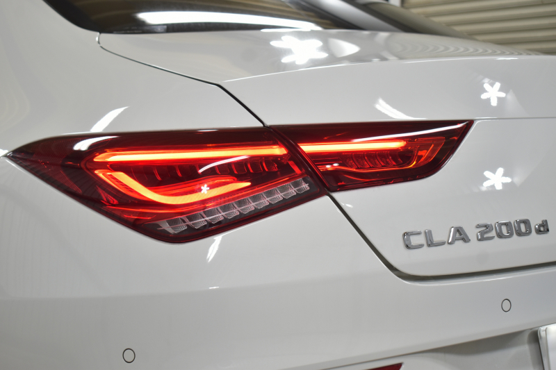 メルセデスベンツ CLAクラス CLA200d AMGﾗｲﾝ AMGﾚｻﾞｰｴｸｽｸﾙｰｼﾌﾞP ｱﾄﾞﾊﾞﾝｽﾄﾞP ﾅﾋﾞｹﾞｰｼｮﾝP ﾚｰﾀﾞｰｾｰﾌﾃｨP ﾊﾟﾉﾗﾏｻﾝﾙｰﾌ 革 AMGｴｱﾛ18AW MBUXﾅﾋﾞTV HUD 360ｶﾒﾗ ｱﾄﾞﾊﾞﾝｽﾄﾞｻｳﾝﾄﾞ ﾃﾞｨｽﾄﾛ ﾌﾞﾗｲﾝﾄﾞS ﾚｰﾝｷｰﾌﾟ ﾌｯﾄﾄﾗﾝｸ ｷｰﾚｽｺﾞｰ 2年保証