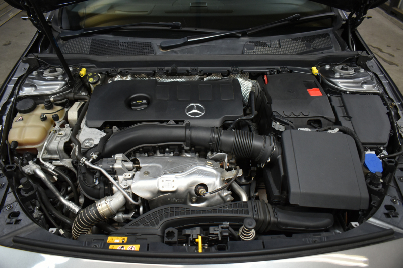 メルセデスベンツ Aクラス A250 4ﾏﾁｯｸ AMGﾗｲﾝ ﾚｻﾞｰｴｸｽｸﾙｰｼﾌﾞ ｱﾄﾞﾊﾞﾝｽﾄﾞP ﾚｰﾀﾞｰSP  ﾊﾟﾉﾗﾏｻﾝﾙｰﾌ ﾋｰﾀｰ黒灰革 ﾃﾞｨｽﾄﾛ ﾌﾞﾗｲﾝﾄﾞS Lﾁｪﾝｼﾞ AMGｴｱﾛ18AW ｷｰGO PTS ﾍｯﾄﾞｱｯﾌﾟD 対話式ﾅﾋﾞTV 360ｶﾒﾗ 2年保証