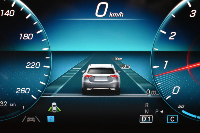 メルセデスベンツ Aクラス A250 4ﾏﾁｯｸ AMGﾗｲﾝ ﾚｻﾞｰｴｸｽｸﾙｰｼﾌﾞ ｱﾄﾞﾊﾞﾝｽﾄﾞP ﾚｰﾀﾞｰSP  ﾊﾟﾉﾗﾏｻﾝﾙｰﾌ ﾋｰﾀｰ黒灰革 ﾃﾞｨｽﾄﾛ ﾌﾞﾗｲﾝﾄﾞS Lﾁｪﾝｼﾞ AMGｴｱﾛ18AW ｷｰGO PTS ﾍｯﾄﾞｱｯﾌﾟD 対話式ﾅﾋﾞTV 360ｶﾒﾗ 2年保証