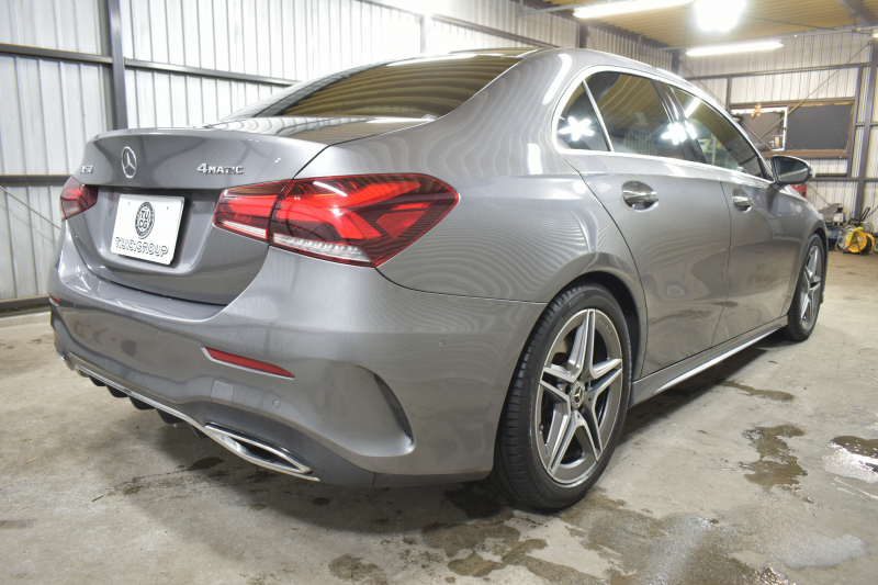 メルセデスベンツ Aクラス A250 4ﾏﾁｯｸ AMGﾗｲﾝ ﾚｻﾞｰｴｸｽｸﾙｰｼﾌﾞ ｱﾄﾞﾊﾞﾝｽﾄﾞP ﾚｰﾀﾞｰSP  ﾊﾟﾉﾗﾏｻﾝﾙｰﾌ ﾋｰﾀｰ黒灰革 ﾃﾞｨｽﾄﾛ ﾌﾞﾗｲﾝﾄﾞS Lﾁｪﾝｼﾞ AMGｴｱﾛ18AW ｷｰGO PTS ﾍｯﾄﾞｱｯﾌﾟD 対話式ﾅﾋﾞTV 360ｶﾒﾗ 2年保証