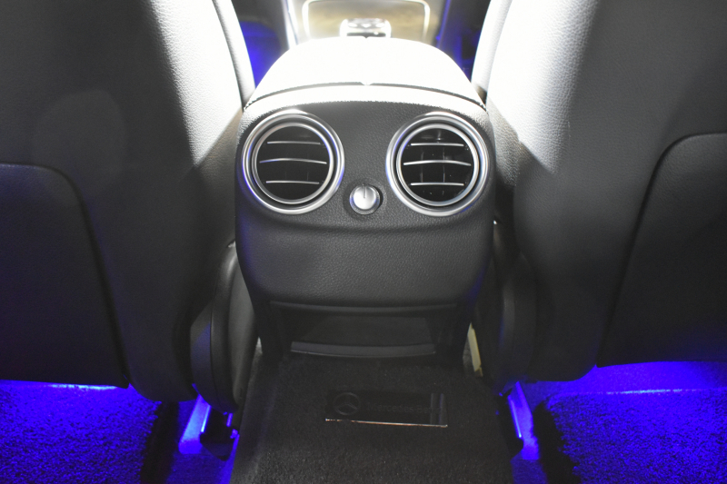 AMG Cクラス C43 4ﾏﾁｯｸ ﾜｺﾞﾝ  ﾚｰﾀﾞｰｾｰﾌﾃｨP 後期型 3.0ﾘｯﾀｰV6ﾂｲﾝﾀｰﾎﾞ 黒革 ﾌﾞﾙﾒｽﾀｰｻｳﾝﾄﾞ 液晶ﾒｰﾀｰ HUD ｴｱﾊﾞﾗﾝｽP ﾌｯﾄｹﾞｰﾄ AMGｴｱﾛ19AW LEDﾍｯﾄﾞﾗｲﾄ ﾃﾞｨｽﾄﾛ ﾌﾞﾗｲﾝﾄﾞS ﾚｰﾝｷｰﾌﾟ ﾅﾋﾞTV Bｶﾒﾗ 2年保証