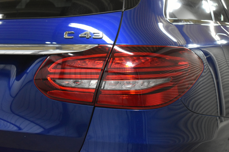 AMG Cクラス C43 4ﾏﾁｯｸ ﾜｺﾞﾝ  ﾚｰﾀﾞｰｾｰﾌﾃｨP 後期型 3.0ﾘｯﾀｰV6ﾂｲﾝﾀｰﾎﾞ 黒革 ﾌﾞﾙﾒｽﾀｰｻｳﾝﾄﾞ 液晶ﾒｰﾀｰ HUD ｴｱﾊﾞﾗﾝｽP ﾌｯﾄｹﾞｰﾄ AMGｴｱﾛ19AW LEDﾍｯﾄﾞﾗｲﾄ ﾃﾞｨｽﾄﾛ ﾌﾞﾗｲﾝﾄﾞS ﾚｰﾝｷｰﾌﾟ ﾅﾋﾞTV Bｶﾒﾗ 2年保証