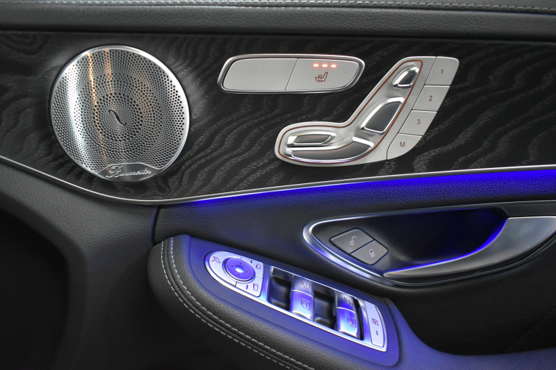 AMG Cクラス C43 4ﾏﾁｯｸ ﾜｺﾞﾝ  ﾚｰﾀﾞｰｾｰﾌﾃｨP 後期型 3.0ﾘｯﾀｰV6ﾂｲﾝﾀｰﾎﾞ 黒革 ﾌﾞﾙﾒｽﾀｰｻｳﾝﾄﾞ 液晶ﾒｰﾀｰ HUD ｴｱﾊﾞﾗﾝｽP ﾌｯﾄｹﾞｰﾄ AMGｴｱﾛ19AW LEDﾍｯﾄﾞﾗｲﾄ ﾃﾞｨｽﾄﾛ ﾌﾞﾗｲﾝﾄﾞS ﾚｰﾝｷｰﾌﾟ ﾅﾋﾞTV Bｶﾒﾗ 2年保証