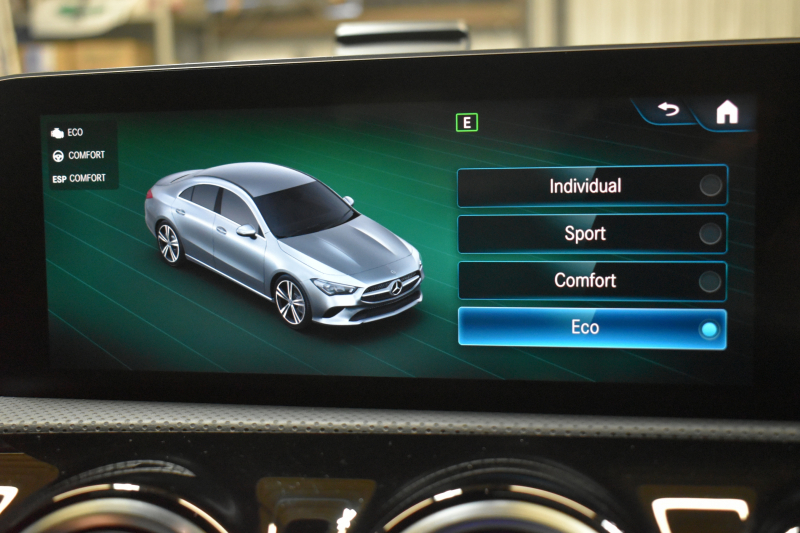 メルセデスベンツ CLAクラス CLA200d AMGﾗｲﾝ AMGﾚｻﾞｰｴｸｽｸﾙｰｼﾌﾞP ｱﾄﾞﾊﾞﾝｽﾄﾞP ﾅﾋﾞｹﾞｰｼｮﾝP ﾚｰﾀﾞｰｾｰﾌﾃｨP ﾊﾟﾉﾗﾏｻﾝﾙｰﾌ 革 AMGｴｱﾛ18AW MBUXﾅﾋﾞTV HUD 360ｶﾒﾗ ｱﾄﾞﾊﾞﾝｽﾄﾞｻｳﾝﾄﾞ ﾃﾞｨｽﾄﾛ ﾌﾞﾗｲﾝﾄﾞS ﾚｰﾝｷｰﾌﾟ ﾌｯﾄﾄﾗﾝｸ ｷｰﾚｽｺﾞｰ 2年保証