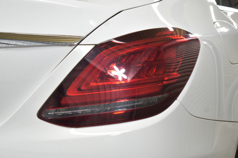 メルセデスベンツ Cクラス C220d ﾛｰﾚｳｽED ｽﾎﾟｰﾂﾌﾟﾗｽP ﾚｰﾀﾞｰｾｰﾌﾃｨP 後期 ﾋｰﾀｰ革 HUD ﾊﾞｯｸｶﾒﾗ 液晶ﾒｰﾀｰ ﾌｯﾄｹﾞｰﾄ ﾜｲﾔﾚｽC AMGｴｱﾛ18AW ﾃﾞｨｽﾄﾛ ﾌﾞﾗｲﾝﾄﾞS ﾅﾋﾞTV ｷｰﾚｽｺﾞｰ 2年保証