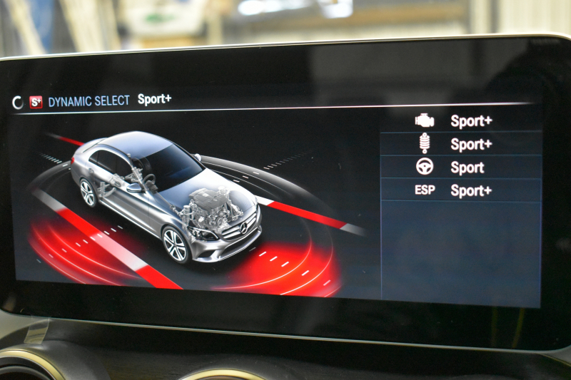 メルセデスベンツ Cクラス C220d ﾛｰﾚｳｽED ｽﾎﾟｰﾂﾌﾟﾗｽP ﾚｰﾀﾞｰｾｰﾌﾃｨP 後期 ﾋｰﾀｰ革 HUD ﾊﾞｯｸｶﾒﾗ 液晶ﾒｰﾀｰ ﾌｯﾄｹﾞｰﾄ ﾜｲﾔﾚｽC AMGｴｱﾛ18AW ﾃﾞｨｽﾄﾛ ﾌﾞﾗｲﾝﾄﾞS ﾅﾋﾞTV ｷｰﾚｽｺﾞｰ 2年保証