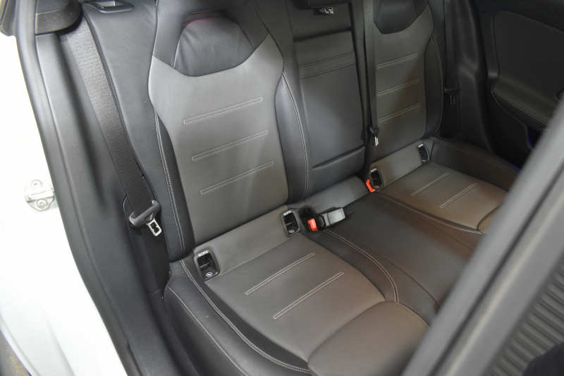 メルセデスベンツ CLAクラス CLA200d ｼｭｰﾃｨﾝｸﾞﾌﾞﾚｰｸ AMGﾗｲﾝ AMGﾚｻﾞｰｴｸｽｸﾙｰｼﾌﾞP ｱﾄﾞﾊﾞﾝｽﾄﾞP ﾅﾋﾞｹﾞｰｼｮﾝP ﾚｰﾀﾞｰｾｰﾌﾃｨP ﾊﾟ1ｵｰﾅｰ車両 ﾉﾗﾏｻﾝﾙｰﾌ 革 AMGｴｱﾛ18AW MBUXﾅﾋﾞTV HUD 360ｶﾒﾗ ﾃﾞｨｽﾄﾛ ﾌﾞﾗｲﾝﾄﾞS ﾚｰﾝｷｰﾌﾟ ﾌｯﾄｹﾞｰﾄ ｷｰﾚｽｺﾞｰ 2年保証