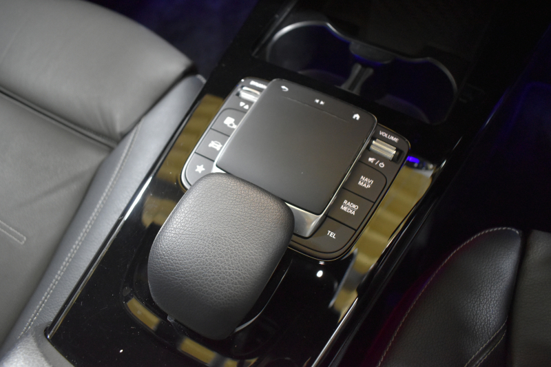 メルセデスベンツ CLAクラス CLA200d ｼｭｰﾃｨﾝｸﾞﾌﾞﾚｰｸ AMGﾗｲﾝ AMGﾚｻﾞｰｴｸｽｸﾙｰｼﾌﾞP ｱﾄﾞﾊﾞﾝｽﾄﾞP ﾅﾋﾞｹﾞｰｼｮﾝP ﾚｰﾀﾞｰｾｰﾌﾃｨP ﾊﾟ1ｵｰﾅｰ車両 ﾉﾗﾏｻﾝﾙｰﾌ 革 AMGｴｱﾛ18AW MBUXﾅﾋﾞTV HUD 360ｶﾒﾗ ﾃﾞｨｽﾄﾛ ﾌﾞﾗｲﾝﾄﾞS ﾚｰﾝｷｰﾌﾟ ﾌｯﾄｹﾞｰﾄ ｷｰﾚｽｺﾞｰ 2年保証