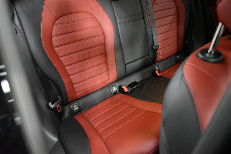 メルセデスベンツ GLC GLC220d 4ﾏﾁｯｸ  AMGﾗｲﾝ ﾚｻﾞｰｴｸｽｸﾙｰｼﾌﾞ ﾚｰﾀﾞｰｾｰﾌﾃｨP 後期型 1ｵｰﾅｰ車両 ｻﾝﾙｰﾌ 全席ﾋｰﾀｰ赤黒革 ﾃﾞｨｽﾄﾛﾆｯｸﾌﾟﾗｽ ﾌﾞﾗｲﾝﾄﾞｽﾎﾟｯﾄ ﾚｰﾝｷｰﾌﾟ AMGｴｱﾛ19AW ｷｰGO PTS ﾌｯﾄｹﾞｰﾄ HUD ﾌﾞﾙﾒｽﾀｰS 地ﾃﾞｼﾞﾅﾋﾞ 360ｶﾒﾗ 2年保証