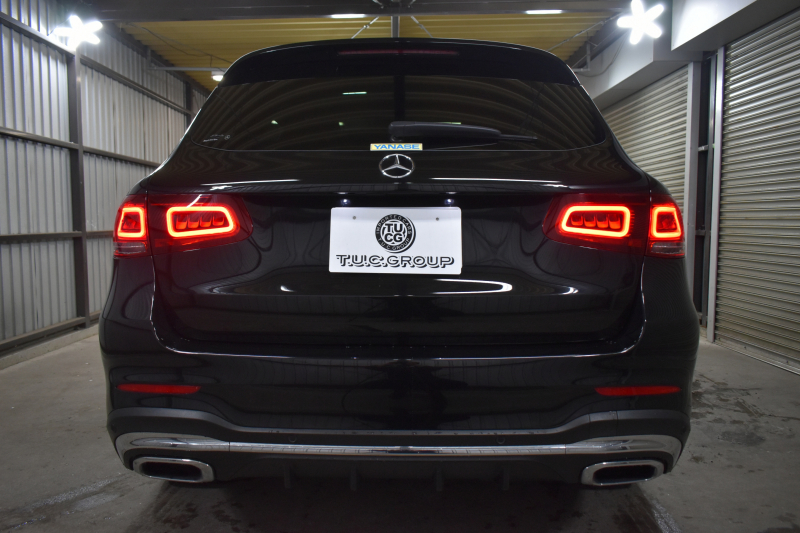 メルセデスベンツ GLC GLC220d 4ﾏﾁｯｸ  AMGﾗｲﾝ ﾚｻﾞｰｴｸｽｸﾙｰｼﾌﾞ ﾚｰﾀﾞｰｾｰﾌﾃｨP 後期型 1ｵｰﾅｰ車両 ｻﾝﾙｰﾌ 全席ﾋｰﾀｰ赤黒革 ﾃﾞｨｽﾄﾛﾆｯｸﾌﾟﾗｽ ﾌﾞﾗｲﾝﾄﾞｽﾎﾟｯﾄ ﾚｰﾝｷｰﾌﾟ AMGｴｱﾛ19AW ｷｰGO PTS ﾌｯﾄｹﾞｰﾄ HUD ﾌﾞﾙﾒｽﾀｰS 地ﾃﾞｼﾞﾅﾋﾞ 360ｶﾒﾗ 2年保証