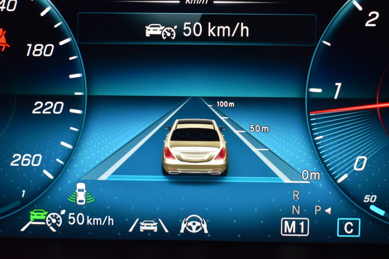 メルセデスベンツ GLC GLC220d 4ﾏﾁｯｸ  AMGﾗｲﾝ ﾚｻﾞｰｴｸｽｸﾙｰｼﾌﾞ ﾚｰﾀﾞｰｾｰﾌﾃｨP 後期型 1ｵｰﾅｰ車両 ｻﾝﾙｰﾌ 全席ﾋｰﾀｰ赤黒革 ﾃﾞｨｽﾄﾛﾆｯｸﾌﾟﾗｽ ﾌﾞﾗｲﾝﾄﾞｽﾎﾟｯﾄ ﾚｰﾝｷｰﾌﾟ AMGｴｱﾛ19AW ｷｰGO PTS ﾌｯﾄｹﾞｰﾄ HUD ﾌﾞﾙﾒｽﾀｰS 地ﾃﾞｼﾞﾅﾋﾞ 360ｶﾒﾗ 2年保証