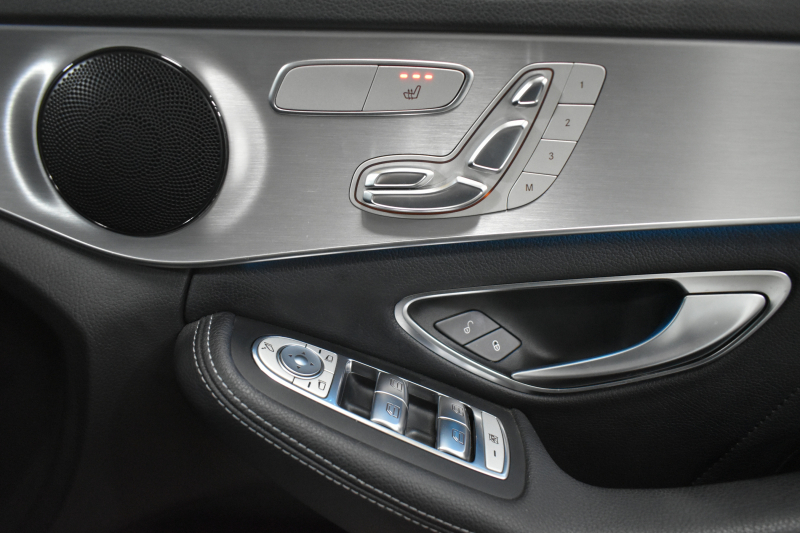 メルセデスベンツ Cクラス C180 ﾜｺﾞﾝ ﾛｰﾚｳｽｴﾃﾞｨｼｮﾝ ﾚｰﾀﾞｰｾｰﾌﾃｨP 特別仕様車 MEｺﾈｸﾄ ﾊﾟﾉﾗﾏｻﾝﾙｰﾌ ﾋｰﾀｰ黒革 ﾃﾞｨｽﾄﾛ BSM Lｷｰﾌﾟ AMGｴｱﾛ18AW ｷｰﾚｽGO PTS 電動ﾘｱｹﾞｰﾄ LEDﾍｯﾄﾞﾗｲﾄ 地ﾃﾞｼﾞﾅﾋﾞ Bｶﾒﾗ 2年保証