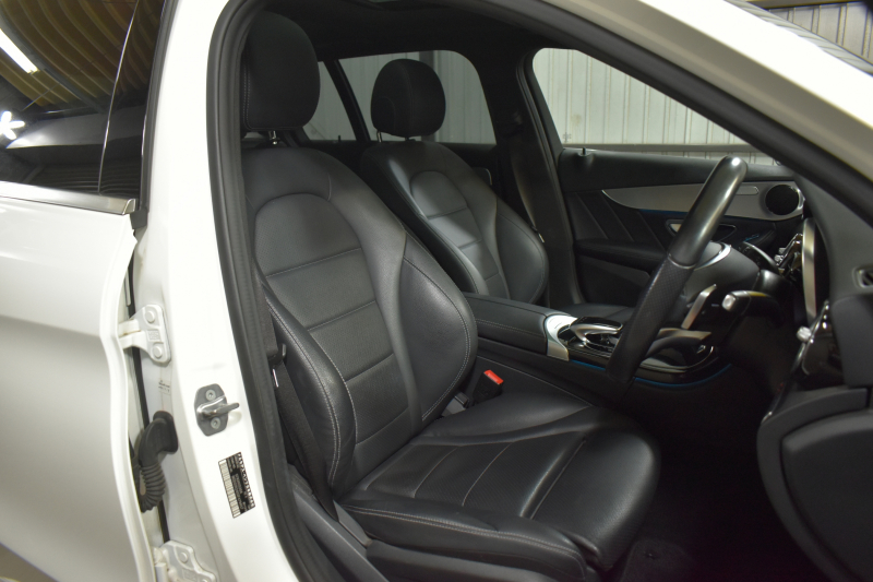 メルセデスベンツ Cクラス C180 ﾜｺﾞﾝ ﾛｰﾚｳｽｴﾃﾞｨｼｮﾝ ﾚｰﾀﾞｰｾｰﾌﾃｨP 特別仕様車 MEｺﾈｸﾄ ﾊﾟﾉﾗﾏｻﾝﾙｰﾌ ﾋｰﾀｰ黒革 ﾃﾞｨｽﾄﾛ BSM Lｷｰﾌﾟ AMGｴｱﾛ18AW ｷｰﾚｽGO PTS 電動ﾘｱｹﾞｰﾄ LEDﾍｯﾄﾞﾗｲﾄ 地ﾃﾞｼﾞﾅﾋﾞ Bｶﾒﾗ 2年保証