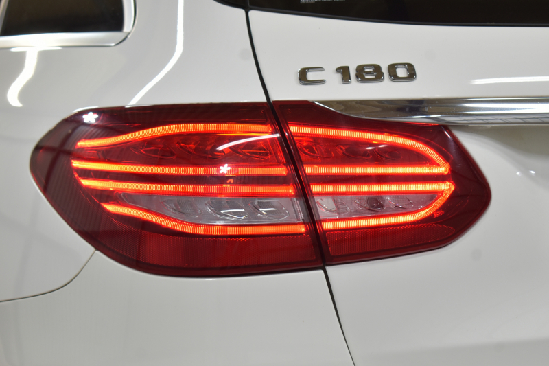 メルセデスベンツ Cクラス C180 ﾜｺﾞﾝ ﾛｰﾚｳｽｴﾃﾞｨｼｮﾝ ﾚｰﾀﾞｰｾｰﾌﾃｨP 特別仕様車 MEｺﾈｸﾄ ﾊﾟﾉﾗﾏｻﾝﾙｰﾌ ﾋｰﾀｰ黒革 ﾃﾞｨｽﾄﾛ BSM Lｷｰﾌﾟ AMGｴｱﾛ18AW ｷｰﾚｽGO PTS 電動ﾘｱｹﾞｰﾄ LEDﾍｯﾄﾞﾗｲﾄ 地ﾃﾞｼﾞﾅﾋﾞ Bｶﾒﾗ 2年保証