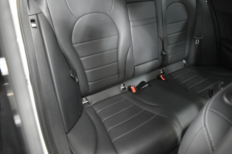 メルセデスベンツ Cクラス C180 ﾜｺﾞﾝ ﾛｰﾚｳｽｴﾃﾞｨｼｮﾝ ﾚｰﾀﾞｰｾｰﾌﾃｨP 特別仕様車 MEｺﾈｸﾄ ﾊﾟﾉﾗﾏｻﾝﾙｰﾌ ﾋｰﾀｰ黒革 ﾃﾞｨｽﾄﾛ BSM Lｷｰﾌﾟ AMGｴｱﾛ18AW ｷｰﾚｽGO PTS 電動ﾘｱｹﾞｰﾄ LEDﾍｯﾄﾞﾗｲﾄ 地ﾃﾞｼﾞﾅﾋﾞ Bｶﾒﾗ 2年保証