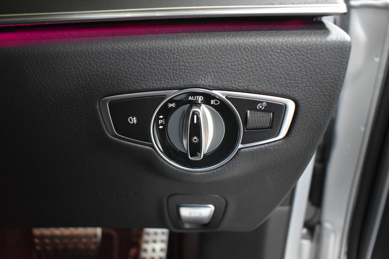 メルセデスベンツ Eクラス E350e AVG ｽﾎﾟｰﾂ ｴｸｽｸﾙｰｼﾌﾞP ﾚｰﾀﾞｰｾｰﾌﾃｨP PHV  ﾊﾟﾉﾗﾏｻﾝﾙｰﾌ ﾌﾞﾙﾒｽﾀｰS 全席ﾋｰﾀｰ黒革 ﾃﾞｨｽﾄﾛ ﾚｰﾝﾁｪﾝｼﾞ ﾌﾞﾗｲﾝﾄﾞｽﾎﾟｯﾄ AMGｴｱﾛ19AW ｷｰGO PTS ﾌｯﾄｹﾞｰﾄ 地デジ360ｶﾒ 2年保証