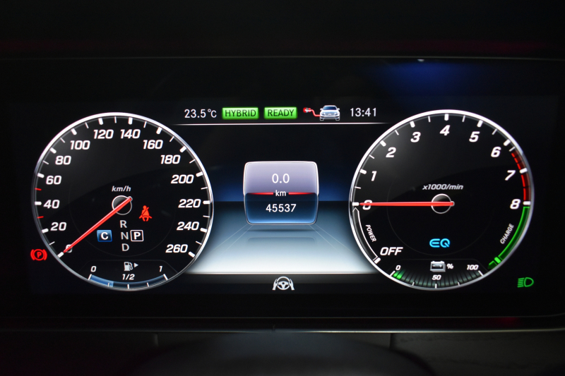 メルセデスベンツ Eクラス E350e AVG ｽﾎﾟｰﾂ ｴｸｽｸﾙｰｼﾌﾞP ﾚｰﾀﾞｰｾｰﾌﾃｨP PHV  ﾊﾟﾉﾗﾏｻﾝﾙｰﾌ ﾌﾞﾙﾒｽﾀｰS 全席ﾋｰﾀｰ黒革 ﾃﾞｨｽﾄﾛ ﾚｰﾝﾁｪﾝｼﾞ ﾌﾞﾗｲﾝﾄﾞｽﾎﾟｯﾄ AMGｴｱﾛ19AW ｷｰGO PTS ﾌｯﾄｹﾞｰﾄ 地デジ360ｶﾒ 2年保証