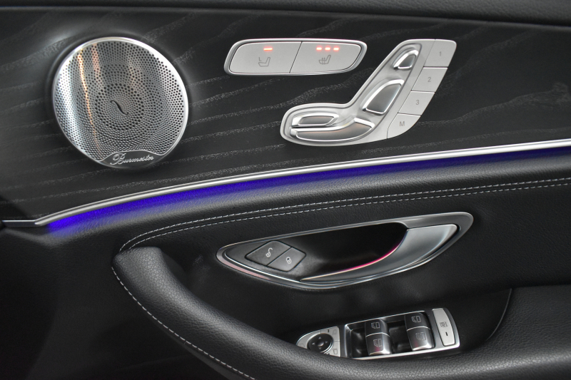 メルセデスベンツ Eクラス E350e AVG ｽﾎﾟｰﾂ ｴｸｽｸﾙｰｼﾌﾞP ﾚｰﾀﾞｰｾｰﾌﾃｨP PHV  ﾊﾟﾉﾗﾏｻﾝﾙｰﾌ ﾌﾞﾙﾒｽﾀｰS 全席ﾋｰﾀｰ黒革 ﾃﾞｨｽﾄﾛ ﾚｰﾝﾁｪﾝｼﾞ ﾌﾞﾗｲﾝﾄﾞｽﾎﾟｯﾄ AMGｴｱﾛ19AW ｷｰGO PTS ﾌｯﾄｹﾞｰﾄ 地デジ360ｶﾒ 2年保証