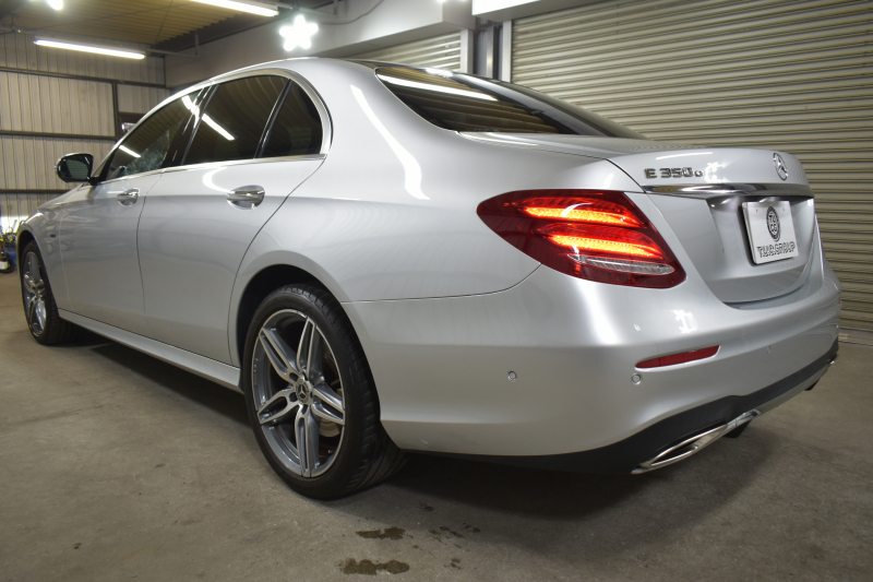 メルセデスベンツ Eクラス E350e AVG ｽﾎﾟｰﾂ ｴｸｽｸﾙｰｼﾌﾞP ﾚｰﾀﾞｰｾｰﾌﾃｨP PHV  ﾊﾟﾉﾗﾏｻﾝﾙｰﾌ ﾌﾞﾙﾒｽﾀｰS 全席ﾋｰﾀｰ黒革 ﾃﾞｨｽﾄﾛ ﾚｰﾝﾁｪﾝｼﾞ ﾌﾞﾗｲﾝﾄﾞｽﾎﾟｯﾄ AMGｴｱﾛ19AW ｷｰGO PTS ﾌｯﾄｹﾞｰﾄ 地デジ360ｶﾒ 2年保証