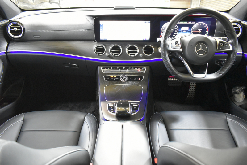 メルセデスベンツ Eクラス E350e AVG ｽﾎﾟｰﾂ ｴｸｽｸﾙｰｼﾌﾞP ﾚｰﾀﾞｰｾｰﾌﾃｨP PHV  ﾊﾟﾉﾗﾏｻﾝﾙｰﾌ ﾌﾞﾙﾒｽﾀｰS 全席ﾋｰﾀｰ黒革 ﾃﾞｨｽﾄﾛ ﾚｰﾝﾁｪﾝｼﾞ ﾌﾞﾗｲﾝﾄﾞｽﾎﾟｯﾄ AMGｴｱﾛ19AW ｷｰGO PTS ﾌｯﾄｹﾞｰﾄ 地デジ360ｶﾒ 2年保証