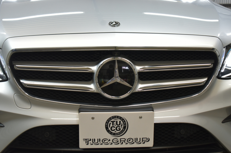 メルセデスベンツ Eクラス E350e AVG ｽﾎﾟｰﾂ ｴｸｽｸﾙｰｼﾌﾞP ﾚｰﾀﾞｰｾｰﾌﾃｨP PHV  ﾊﾟﾉﾗﾏｻﾝﾙｰﾌ ﾌﾞﾙﾒｽﾀｰS 全席ﾋｰﾀｰ黒革 ﾃﾞｨｽﾄﾛ ﾚｰﾝﾁｪﾝｼﾞ ﾌﾞﾗｲﾝﾄﾞｽﾎﾟｯﾄ AMGｴｱﾛ19AW ｷｰGO PTS ﾌｯﾄｹﾞｰﾄ 地デジ360ｶﾒ 2年保証