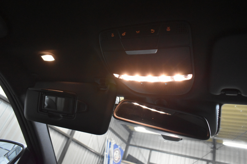 メルセデスベンツ Cクラス C200AVG AMGﾗｲﾝ ﾚｰﾀﾞｰｾｰﾌﾃｨP 高出力Eg ﾋｰﾀｰ革  ﾃﾞｨｽﾄﾛﾆｯｸ ﾌﾞﾗｲﾝﾄﾞS Lｷｰﾌﾟ ｷ-ﾚｽGo AMGｴｱﾛ18AW 地ﾃﾞｼﾞBｶﾒﾗ ﾊﾟｰｸﾄﾛ 2年保証