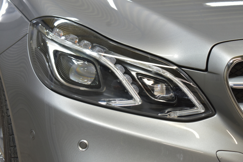 メルセデスベンツ Eクラス メルセデスベンツ Eクラス E250 AVG AMGｽﾎﾟｰﾂ ﾚｰﾀﾞｰｾｰﾌﾃｨP 後期 ﾋｰﾀｰ半革 ﾃﾞｨｽﾄﾛ ﾌﾞﾗｲﾝﾄﾞｽﾎﾟｯﾄ Lｷｰﾌﾟ ｷｰﾚｽGo AMGｴｱﾛ18AW ﾊﾟｰｸﾄﾛ LEDﾍｯﾄﾞ 駐車支援 地ﾃﾞｼﾞﾅﾋﾞ 360ｶﾒﾗ 2年保証