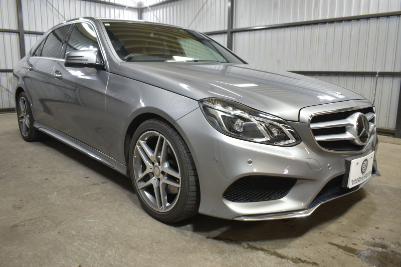 メルセデスベンツ Eクラス メルセデスベンツ Eクラス E250 AVG AMGｽﾎﾟｰﾂ ﾚｰﾀﾞｰｾｰﾌﾃｨP 後期 ﾋｰﾀｰ半革 ﾃﾞｨｽﾄﾛ ﾌﾞﾗｲﾝﾄﾞｽﾎﾟｯﾄ Lｷｰﾌﾟ ｷｰﾚｽGo AMGｴｱﾛ18AW ﾊﾟｰｸﾄﾛ LEDﾍｯﾄﾞ 駐車支援 地ﾃﾞｼﾞﾅﾋﾞ 360ｶﾒﾗ 2年保証