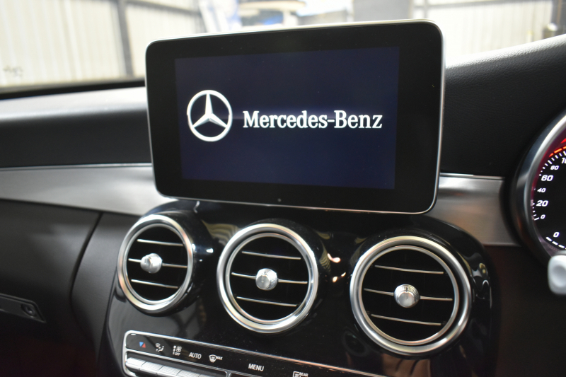 メルセデスベンツ Cクラス C180 ﾜｺﾞﾝ ﾛｰﾚｳｽｴﾃﾞｨｼｮﾝ ﾚｰﾀﾞｰｾｰﾌﾃｨP 特別仕様車 MEｺﾈｸﾄ ﾊﾟﾉﾗﾏｻﾝﾙｰﾌ ﾋｰﾀｰ黒革 ﾃﾞｨｽﾄﾛ BSM Lｷｰﾌﾟ AMGｴｱﾛ18AW ｷｰﾚｽGO PTS 電動ﾘｱｹﾞｰﾄ LEDﾍｯﾄﾞﾗｲﾄ 地ﾃﾞｼﾞﾅﾋﾞ Bｶﾒﾗ 2年保証