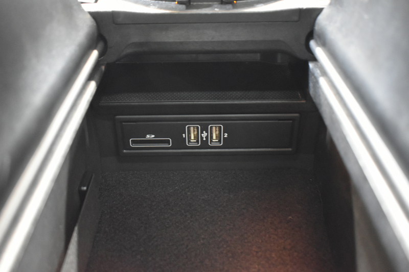 メルセデスベンツ Cクラス C180 ﾜｺﾞﾝ ﾛｰﾚｳｽｴﾃﾞｨｼｮﾝ ﾚｰﾀﾞｰｾｰﾌﾃｨP 特別仕様車 MEｺﾈｸﾄ ﾊﾟﾉﾗﾏｻﾝﾙｰﾌ ﾋｰﾀｰ黒革 ﾃﾞｨｽﾄﾛ BSM Lｷｰﾌﾟ AMGｴｱﾛ18AW ｷｰﾚｽGO PTS 電動ﾘｱｹﾞｰﾄ LEDﾍｯﾄﾞﾗｲﾄ 地ﾃﾞｼﾞﾅﾋﾞ Bｶﾒﾗ 2年保証