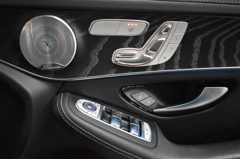 AMG GLC GLC43 4MATIC ﾚｻﾞｰｴｸｽｸﾙｰｼﾌﾞP ﾚｰﾀﾞｰｾｰﾌﾃｨP  ﾊﾟﾉﾗﾏｻﾝﾙｰﾌ 革 ﾌﾞﾙﾒｽﾀｰｻｳﾝﾄﾞ ｴｱﾛ20AW ｻｲﾄﾞﾗﾝﾆﾝｸﾞﾎﾞｰﾄﾞ ﾍｯﾄﾞｱｯﾌﾟD ｴｱﾊﾞﾗﾝｽP ﾌｯﾄｹﾞｰﾄ ﾃﾞｨｽﾄﾛ ﾌﾞﾗｲﾝﾄﾞS ﾚｰﾝｷｰﾌﾟ ﾅﾋﾞTV 360ｶﾒﾗ ｷｰﾚｽｺﾞｰ 2年保証