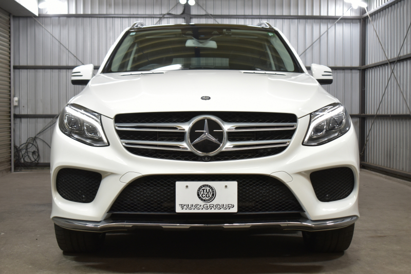 メルセデスベンツ GLE GLE350d 4ﾏﾁｯｸ ｽﾎﾟｰﾂ ﾚｰﾀﾞｰP 全席ﾋｰﾀｰ黒革 ﾊﾟﾉﾗﾏｻﾝﾙｰﾌ ﾊｰﾏﾝｶｰﾄﾞﾝ ﾃﾞｨｽﾄﾛ ﾌﾞﾗｲﾝﾄﾞｽﾎﾟｯﾄ ﾚｰﾝｷｰﾌﾟ AMGｴｱﾛ20AW ｻｲﾄﾞﾗﾝﾆﾝｸﾞﾎﾞｰﾄﾞ地ﾃﾞｼﾞﾅﾋﾞ360ｶﾒﾗ ﾊﾟｰｸﾄﾛ 2年保証