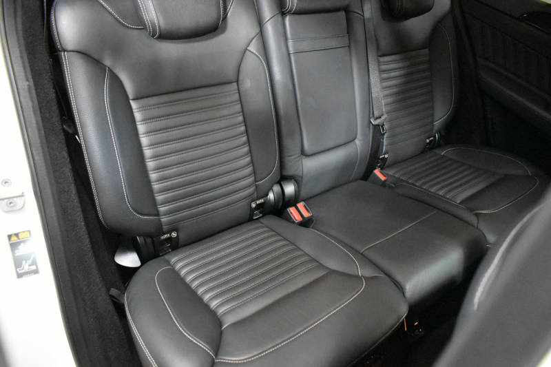 メルセデスベンツ GLE GLE350d 4ﾏﾁｯｸ ｽﾎﾟｰﾂ ﾚｰﾀﾞｰP 全席ﾋｰﾀｰ黒革 ﾊﾟﾉﾗﾏｻﾝﾙｰﾌ ﾊｰﾏﾝｶｰﾄﾞﾝ ﾃﾞｨｽﾄﾛ ﾌﾞﾗｲﾝﾄﾞｽﾎﾟｯﾄ ﾚｰﾝｷｰﾌﾟ AMGｴｱﾛ20AW ｻｲﾄﾞﾗﾝﾆﾝｸﾞﾎﾞｰﾄﾞ地ﾃﾞｼﾞﾅﾋﾞ360ｶﾒﾗ ﾊﾟｰｸﾄﾛ 2年保証