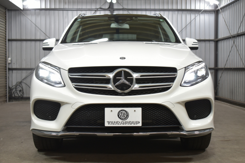 メルセデスベンツ GLE GLE350d 4ﾏﾁｯｸ ｽﾎﾟｰﾂ ﾚｰﾀﾞｰP 全席ﾋｰﾀｰ黒革 ﾊﾟﾉﾗﾏｻﾝﾙｰﾌ ﾊｰﾏﾝｶｰﾄﾞﾝ ﾃﾞｨｽﾄﾛ ﾌﾞﾗｲﾝﾄﾞｽﾎﾟｯﾄ ﾚｰﾝｷｰﾌﾟ AMGｴｱﾛ20AW ｻｲﾄﾞﾗﾝﾆﾝｸﾞﾎﾞｰﾄﾞ地ﾃﾞｼﾞﾅﾋﾞ360ｶﾒﾗ ﾊﾟｰｸﾄﾛ 2年保証