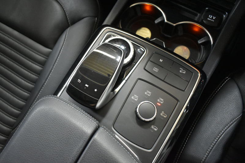 メルセデスベンツ GLE GLE350d 4ﾏﾁｯｸ ｽﾎﾟｰﾂ ﾚｰﾀﾞｰP 全席ﾋｰﾀｰ黒革 ﾊﾟﾉﾗﾏｻﾝﾙｰﾌ ﾊｰﾏﾝｶｰﾄﾞﾝ ﾃﾞｨｽﾄﾛ ﾌﾞﾗｲﾝﾄﾞｽﾎﾟｯﾄ ﾚｰﾝｷｰﾌﾟ AMGｴｱﾛ20AW ｻｲﾄﾞﾗﾝﾆﾝｸﾞﾎﾞｰﾄﾞ地ﾃﾞｼﾞﾅﾋﾞ360ｶﾒﾗ ﾊﾟｰｸﾄﾛ 2年保証